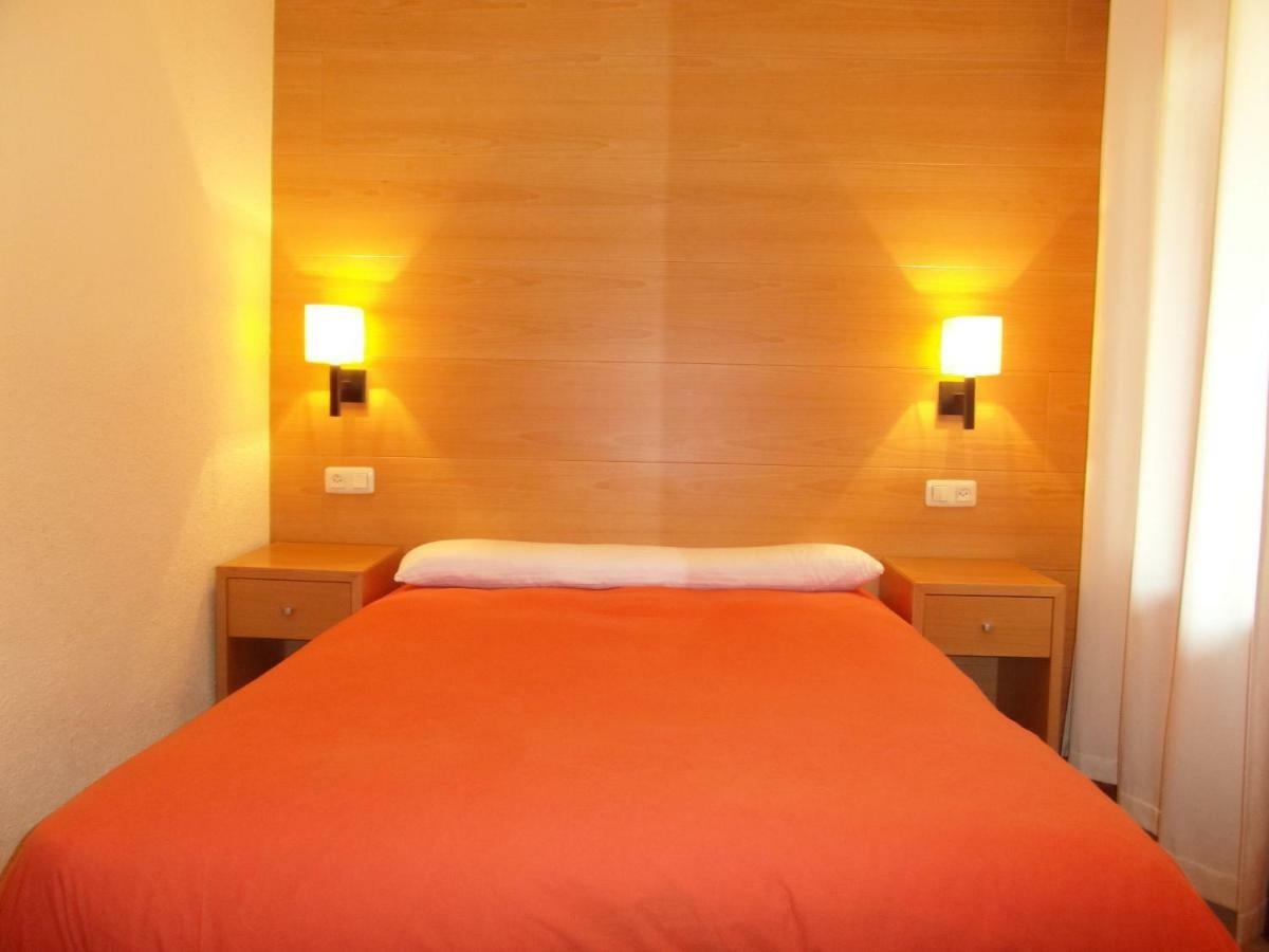 B06 - Mayor 22, 1º - Villmor Apartment เบนาสเก ภายนอก รูปภาพ