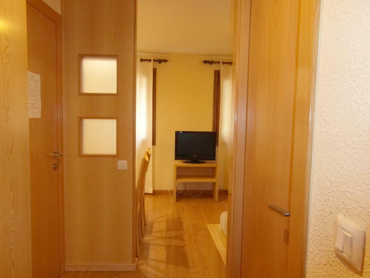B06 - Mayor 22, 1º - Villmor Apartment เบนาสเก ภายนอก รูปภาพ